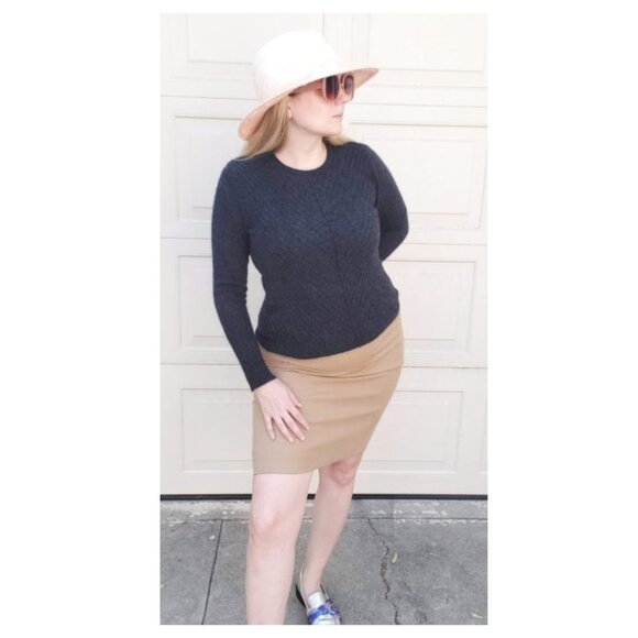 Le Kasha 1918 100% Cashmere Grey Sweater - Picture 1 of 7